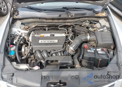 2009 Honda Accord 2.4 Ex-L from USA, damaged, VIN 1HGCP26899A059963